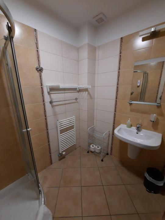 Apartman Sienna Besenova Exterior foto