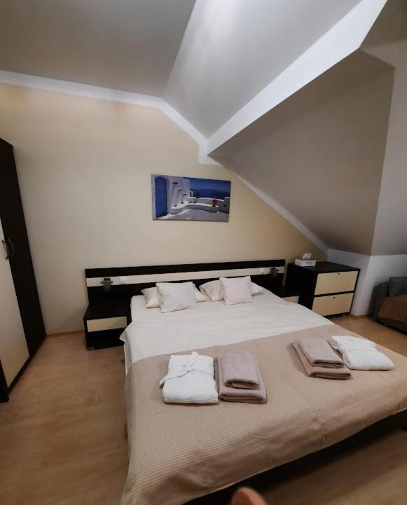 Apartman Sienna Besenova Exterior foto